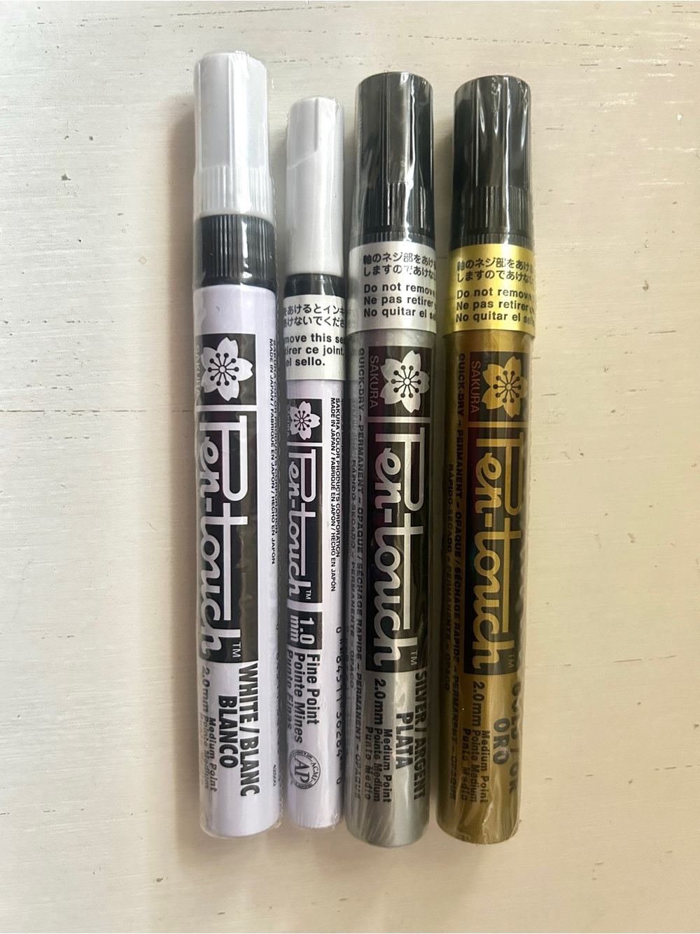 4 Sealed SAKURA Pen-touch Paint Marker Pens- Gold, Silver, White • Assorted Size